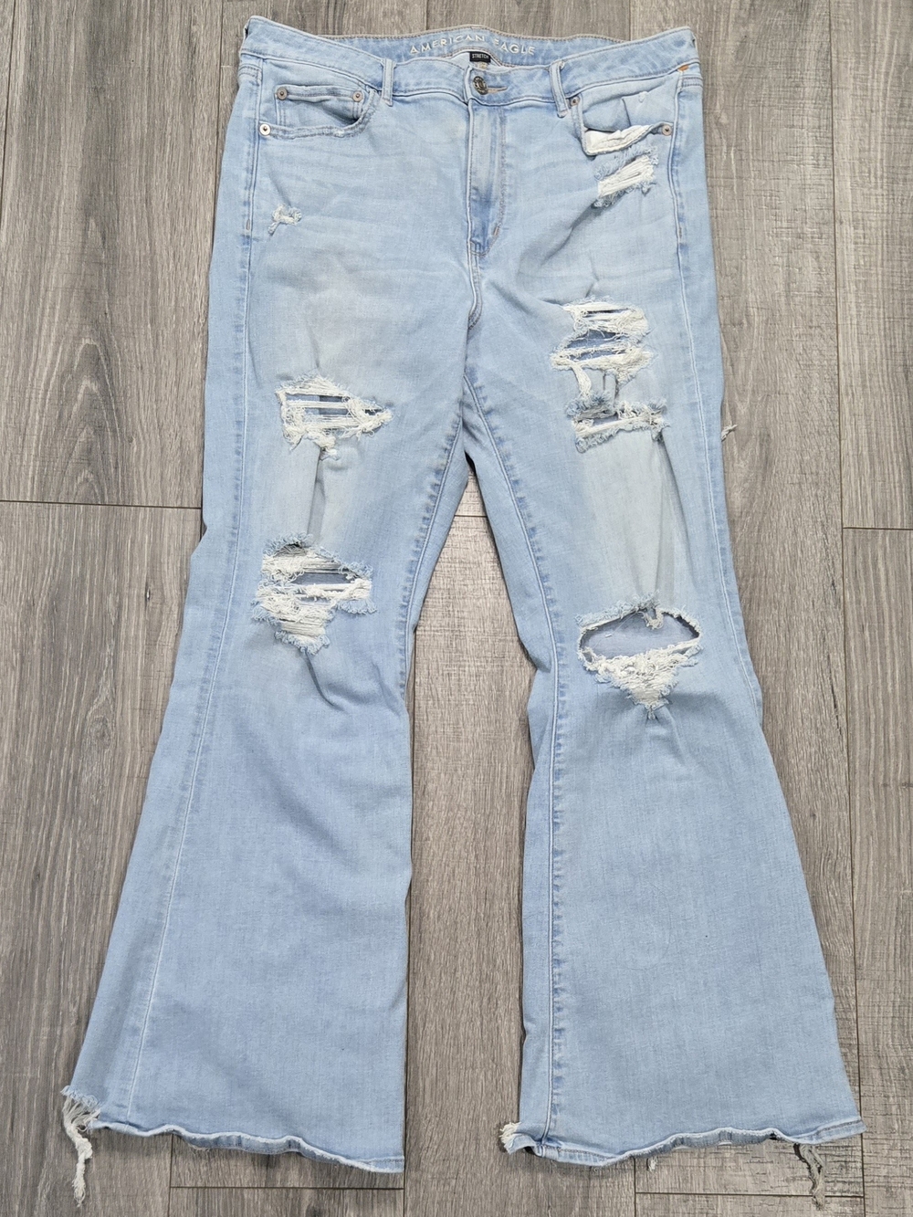 American Eagle Outfitters Light Blue Distressed Flare Jeans #399